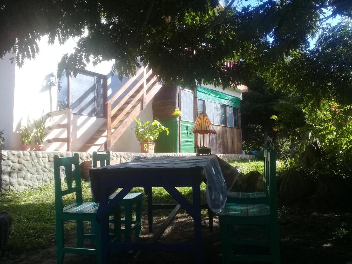Los Aventureros Hostel Samaipata Exterior foto