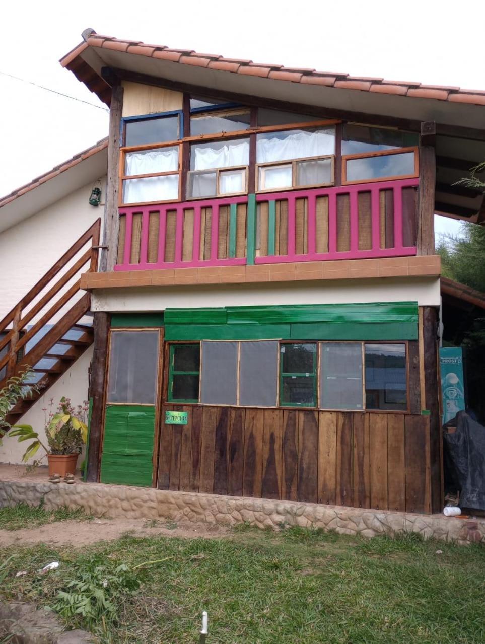 Los Aventureros Hostel Samaipata Exterior foto